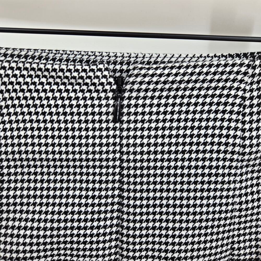 Ann Taylor 4 Mini Skirt Houndstooth Black White Wrap Leather Buckle Aline Flare - Picture 4 of 6